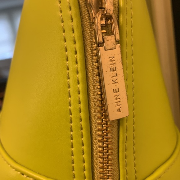 Green purse - Picture 5 of 5